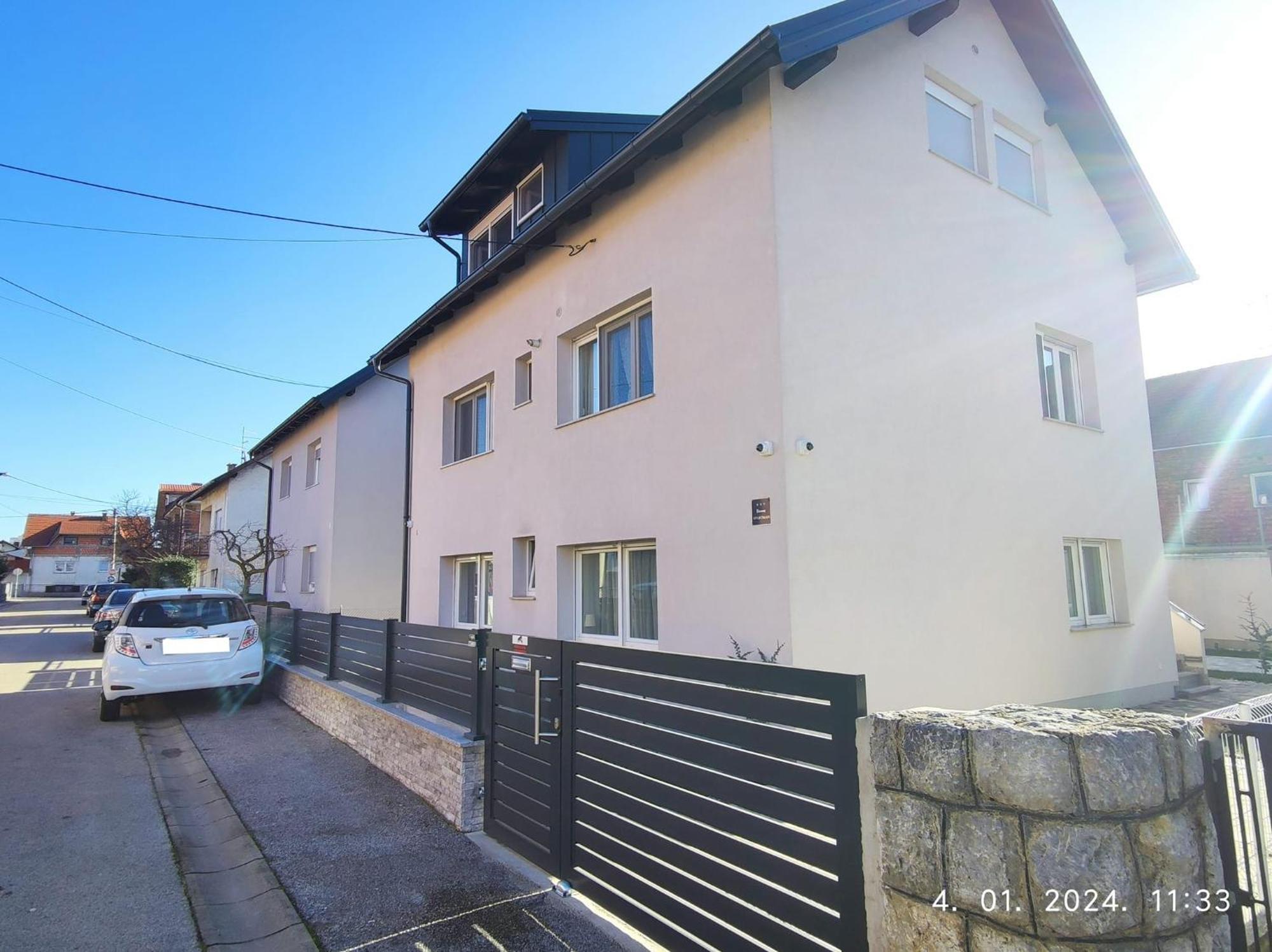Lumani Appartment Zagabria Esterno foto