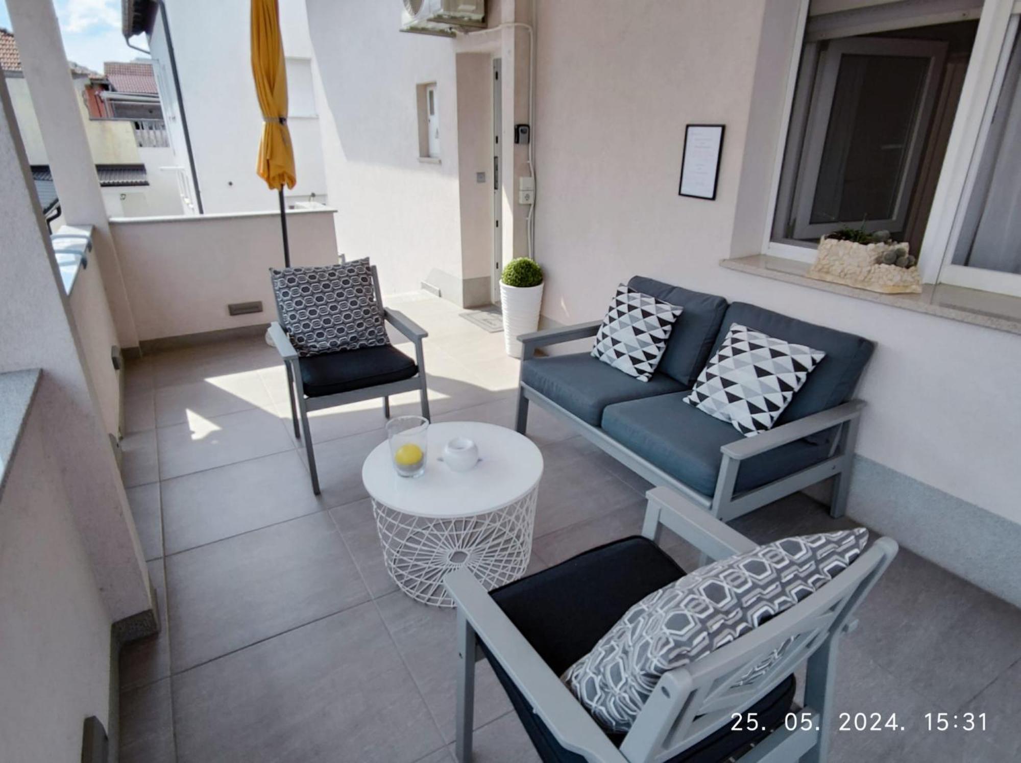 Lumani Appartment Zagabria Esterno foto