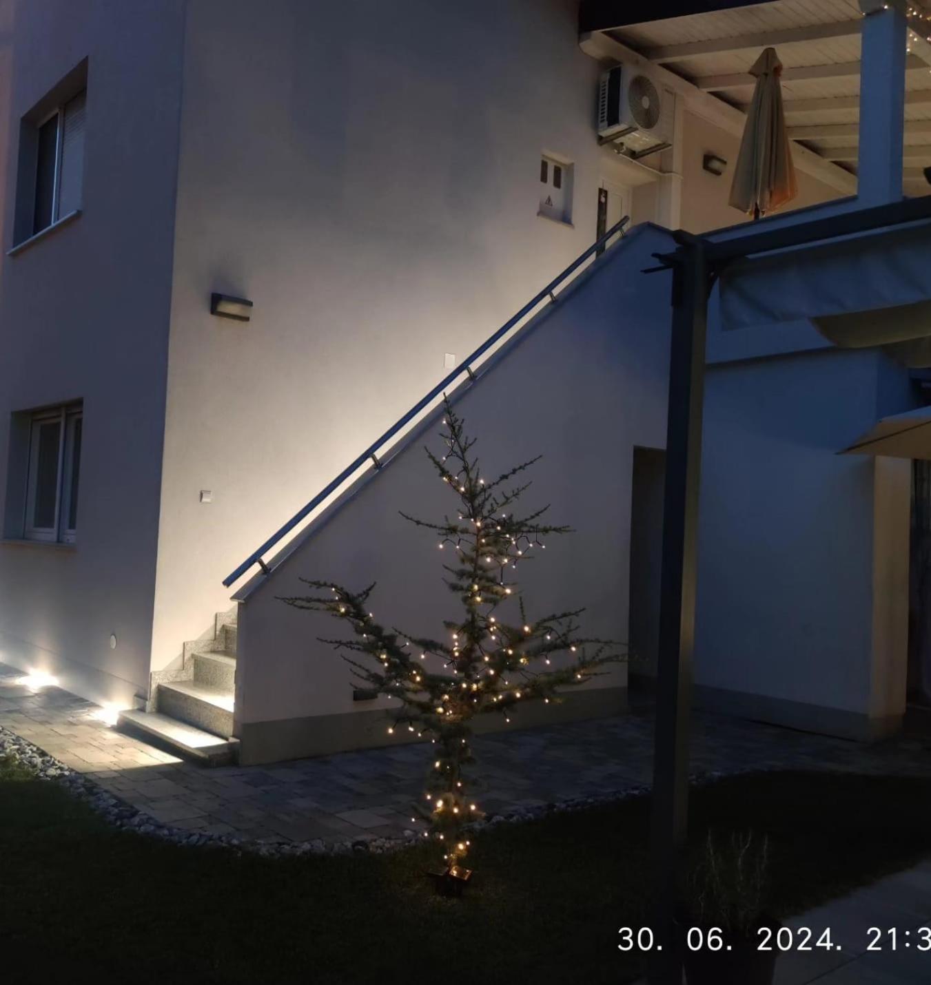 Lumani Appartment Zagabria Esterno foto