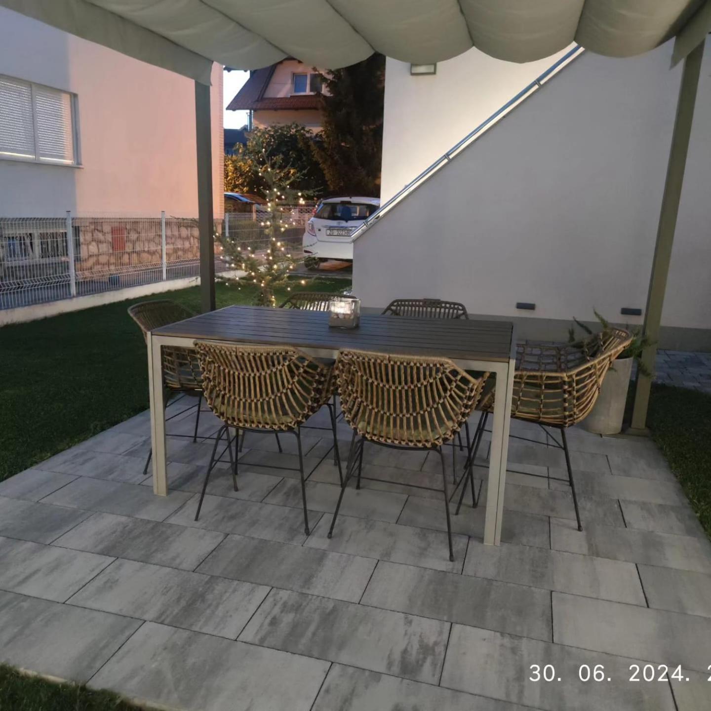 Lumani Appartment Zagabria Esterno foto
